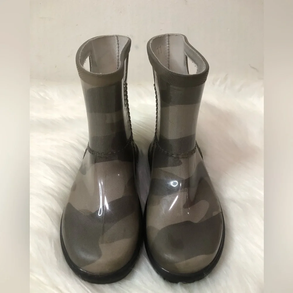 UGG Camuflaje Rain Boots Sz 11